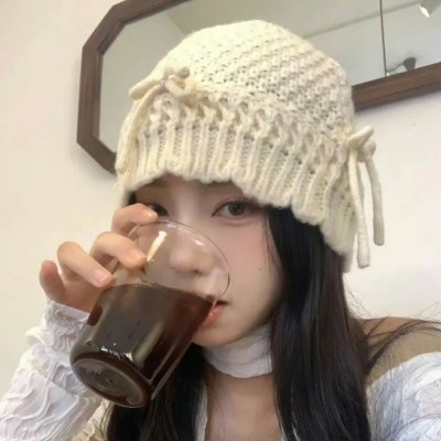 去联谊却发现没有女生海报